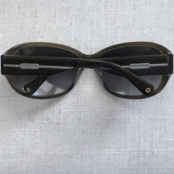 Coach Devyn S825 Sunglasses - Picture 2 of 5